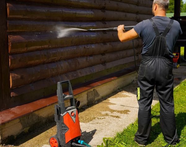 Cost of Log Home Pressure Washing in San Jose