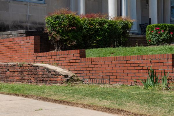 Cost of Retaining Wall Cleaning in San Jose