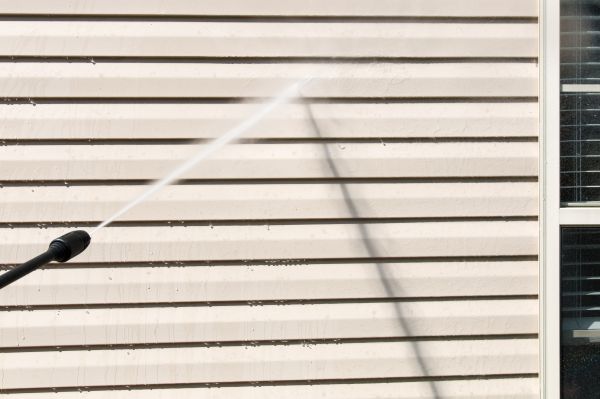 Cost of Apartment Power Washing in San Jose